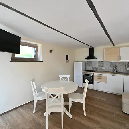 Cascina Binello B بيت للعطل