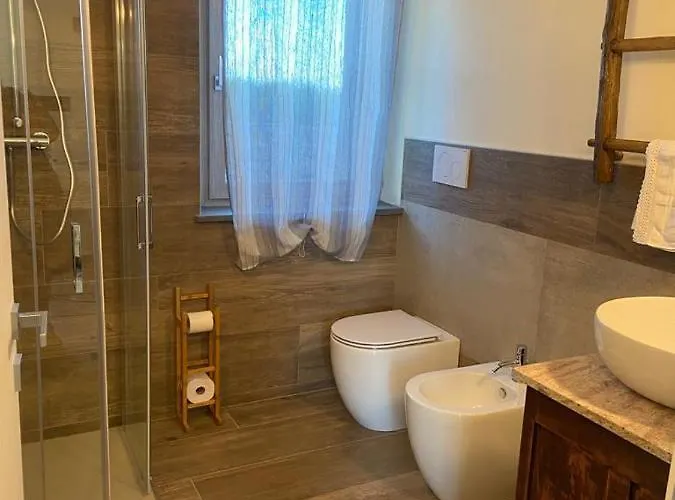 Cascina Binello B * Murazzano (Cuneo)